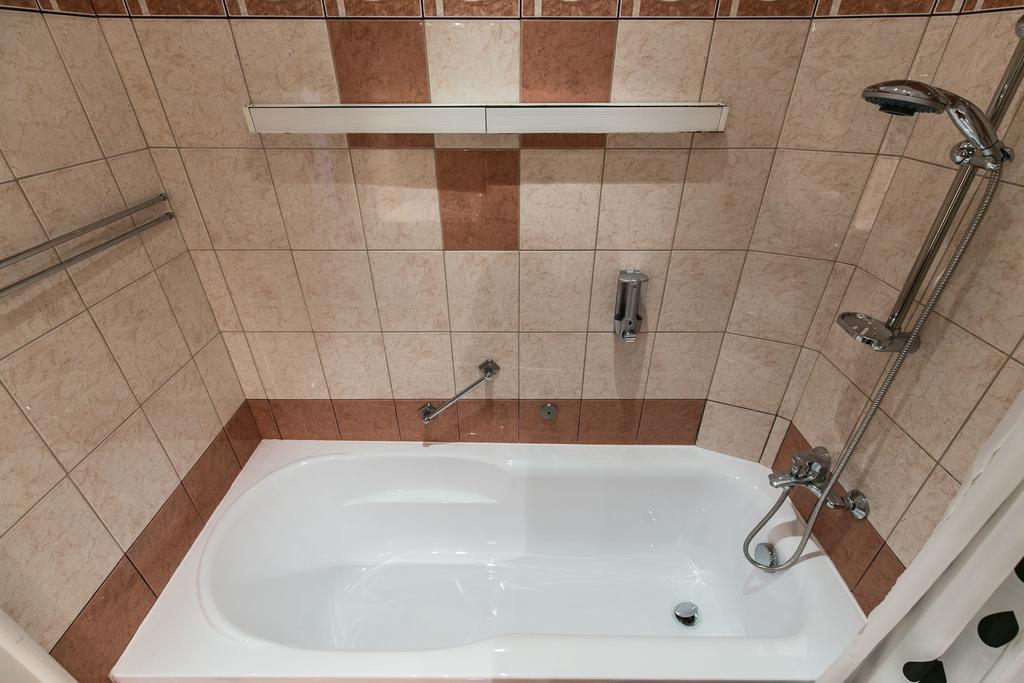 Balzac Apartment Budapest Esterno foto